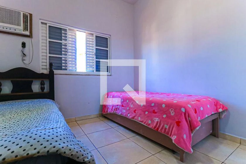 House, 200 m², with a washing machine — photo 31