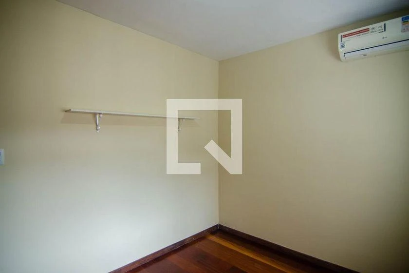 Apartamento com 4 quartos e 165 m², cozinha a gás — photo 37