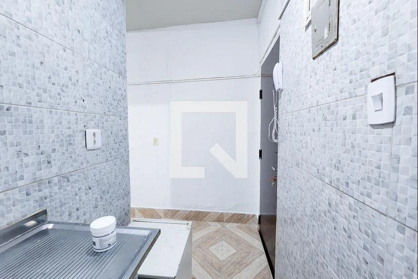 Apartamento sem mobília de 20 m² com 1 quarto e aquecedor a gás — photo 12