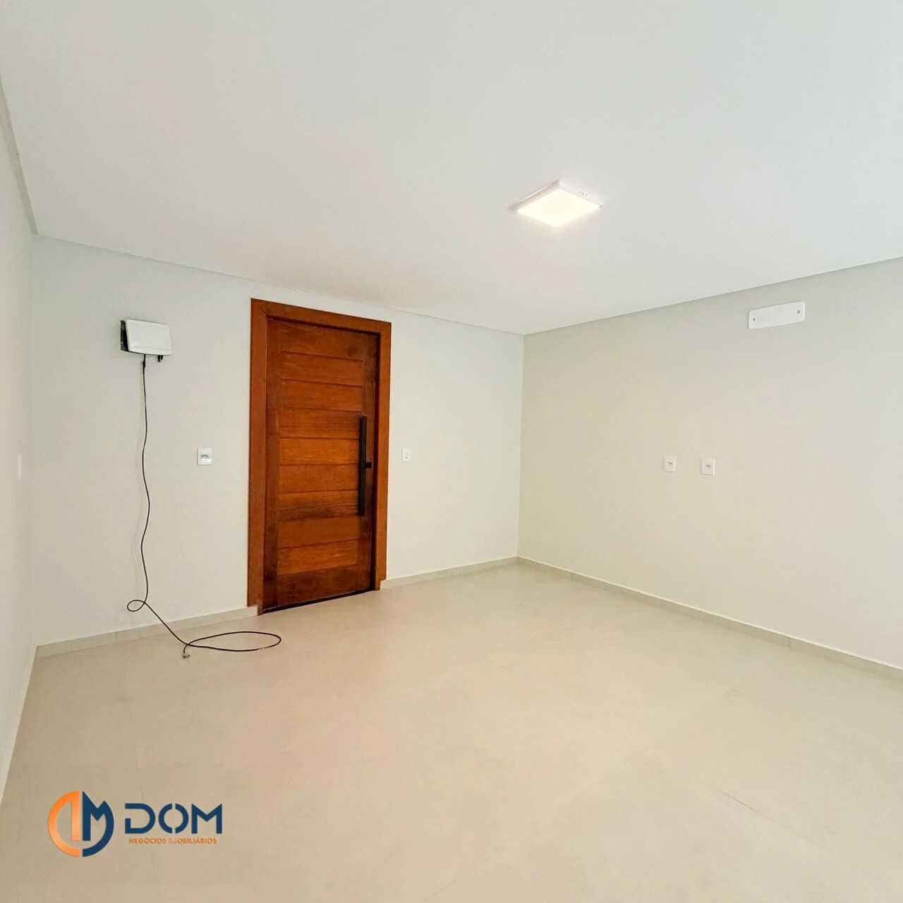 2-bedroom house with a washing machine in Florianópolis — photo 14