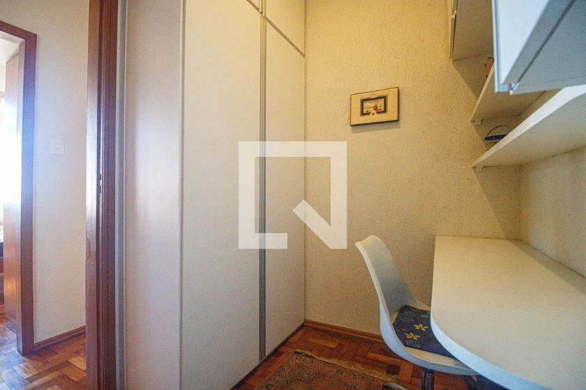 Furnished apartment with a gas stove kitchen — photo 33