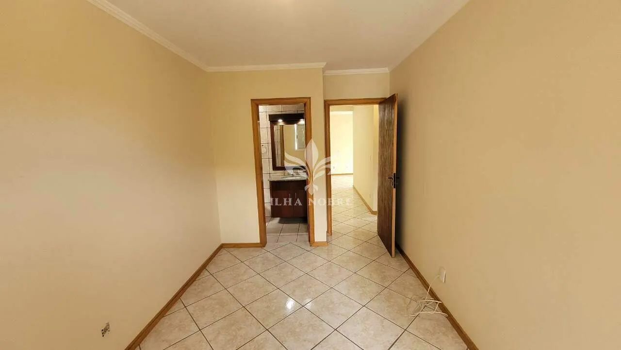 Furnished 3-bedroom apartment with 2 bathrooms — photo 24