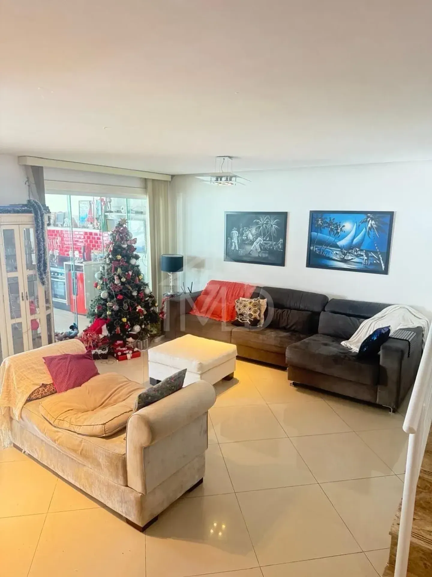 Furnished house with 5 bedrooms and a closed kitchen — photo 23