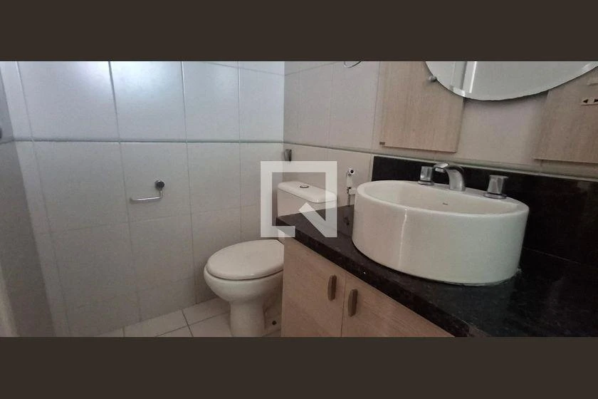 3-bedroom apartment in a building with a pool — photo 22