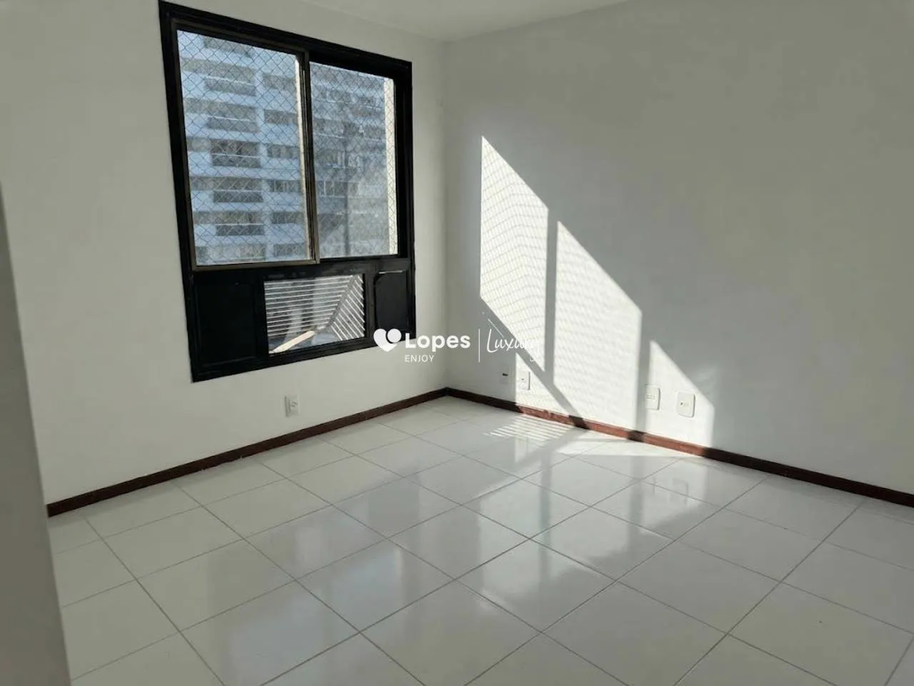 Apartamento de 4 quartos com cozinha fechada a gás — photo 8