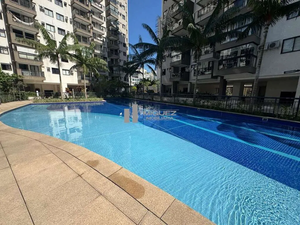 2-bedroom apartment with a private BBQ — photo 9
