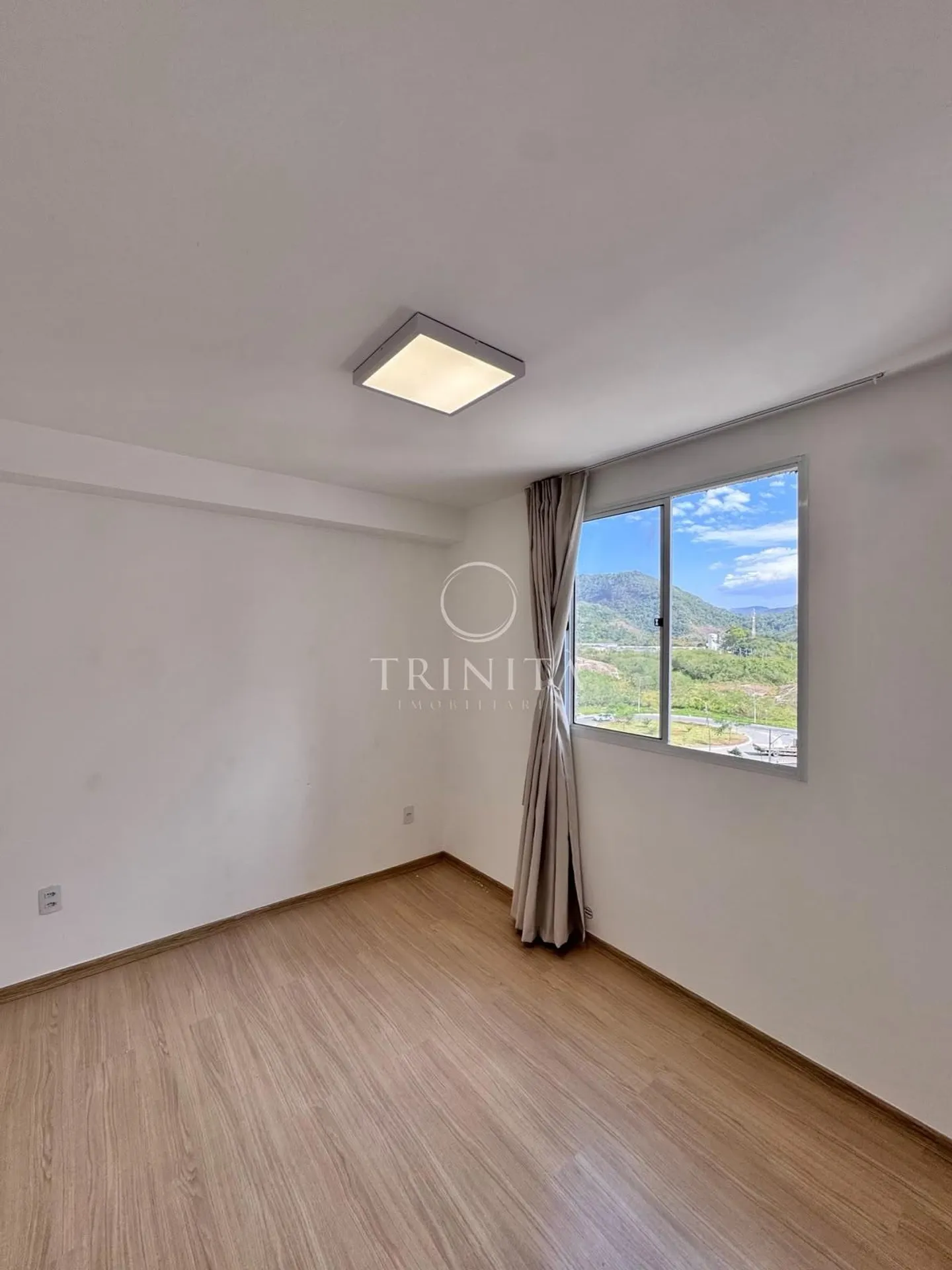 2-bedroom apartment with a mountain view in Rio de Janeiro — photo 40