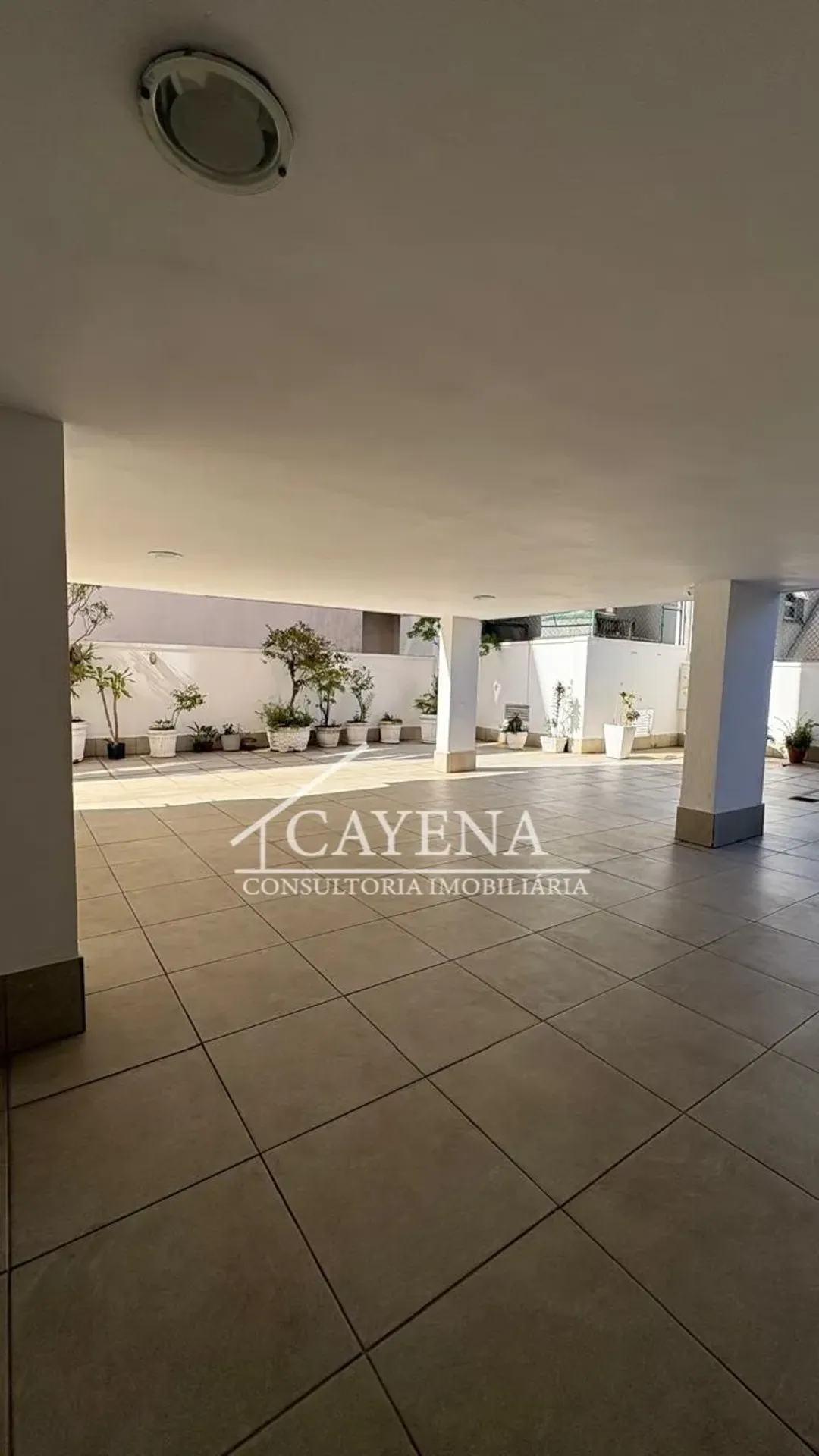 Apartment on the 12th floor with a water view — photo 7