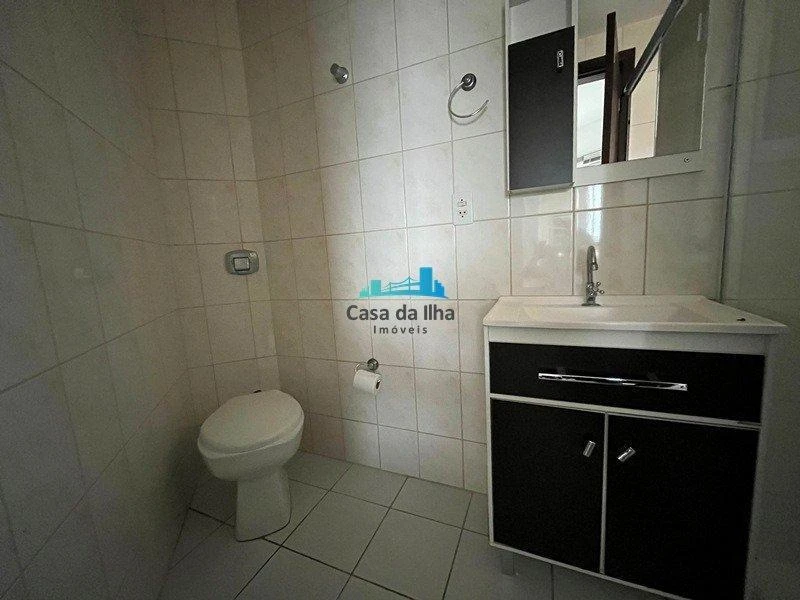 Apartamento amueblado de 52 m² con 1 dormitorio y parking — photo 6