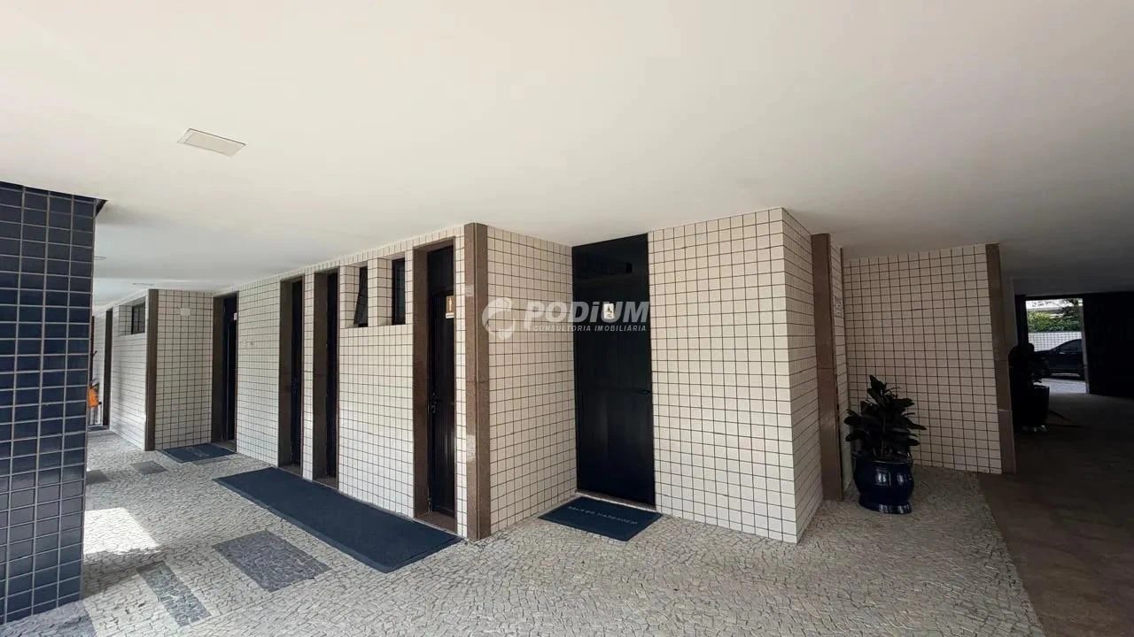 Квартира 140 м² с застеклённым балконом и видом на воду — photo 7