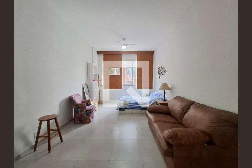 45 m² apartment with 1 bedroom, modern kitchen and gas stove — photo 15