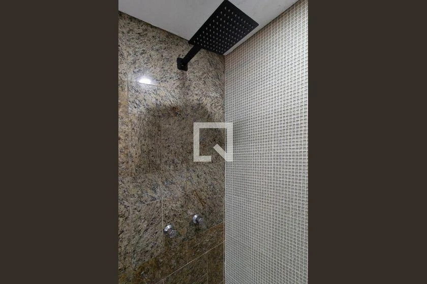 Furnished 3-bedroom apartment with 146 m² — photo 34