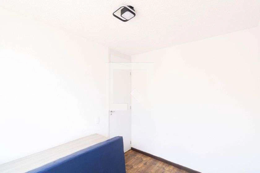 Furnished apartment with 2 bedrooms and an open-plan kitchen — photo 11