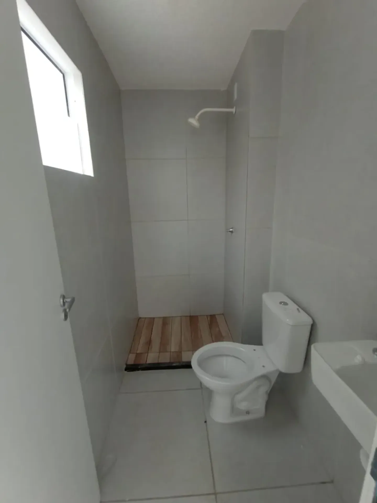 2-bedroom apartment in a building with a pool — photo 5