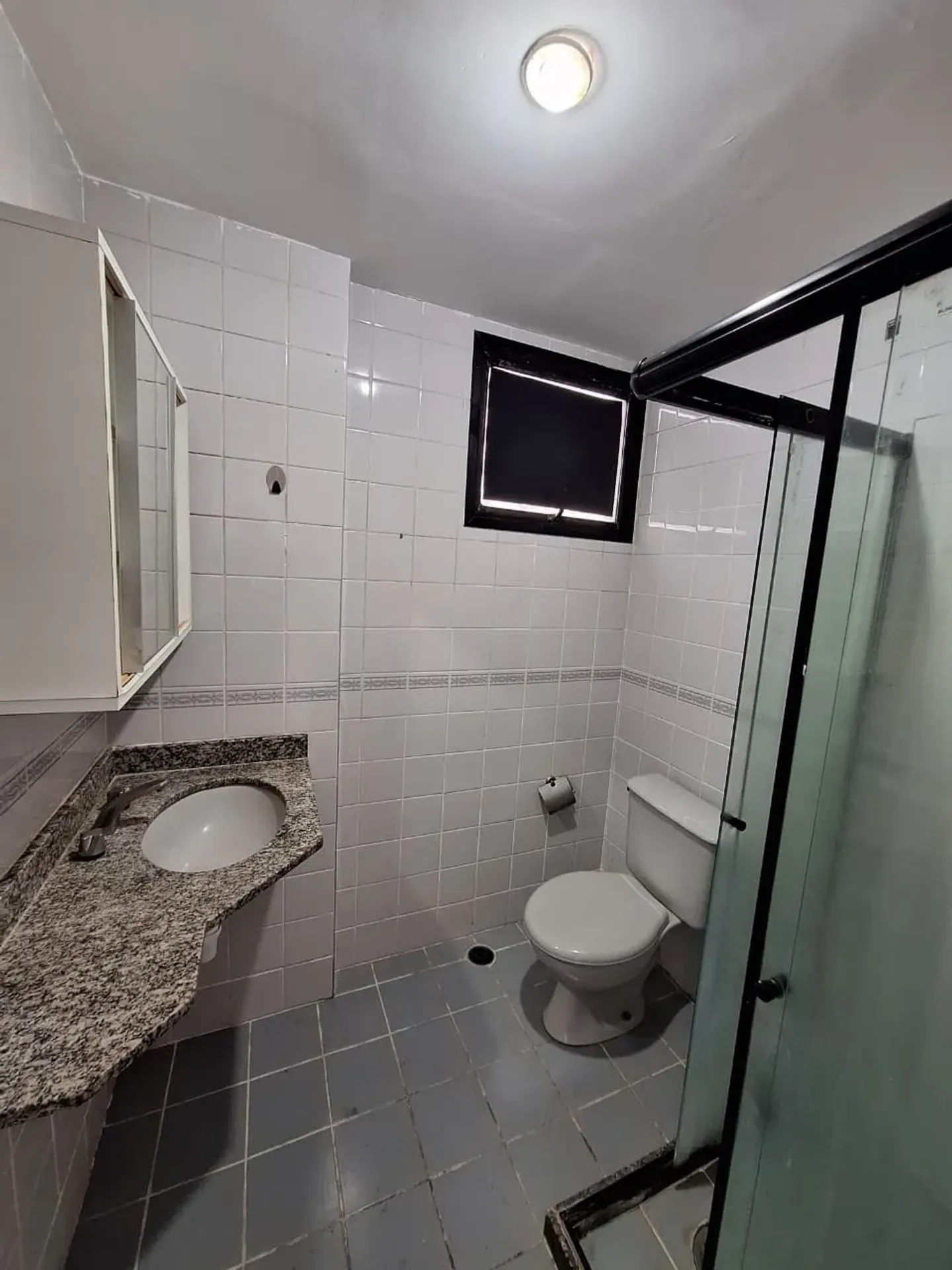 Невмебльована квартира з 3 спальнями і 3 ванними — photo 28