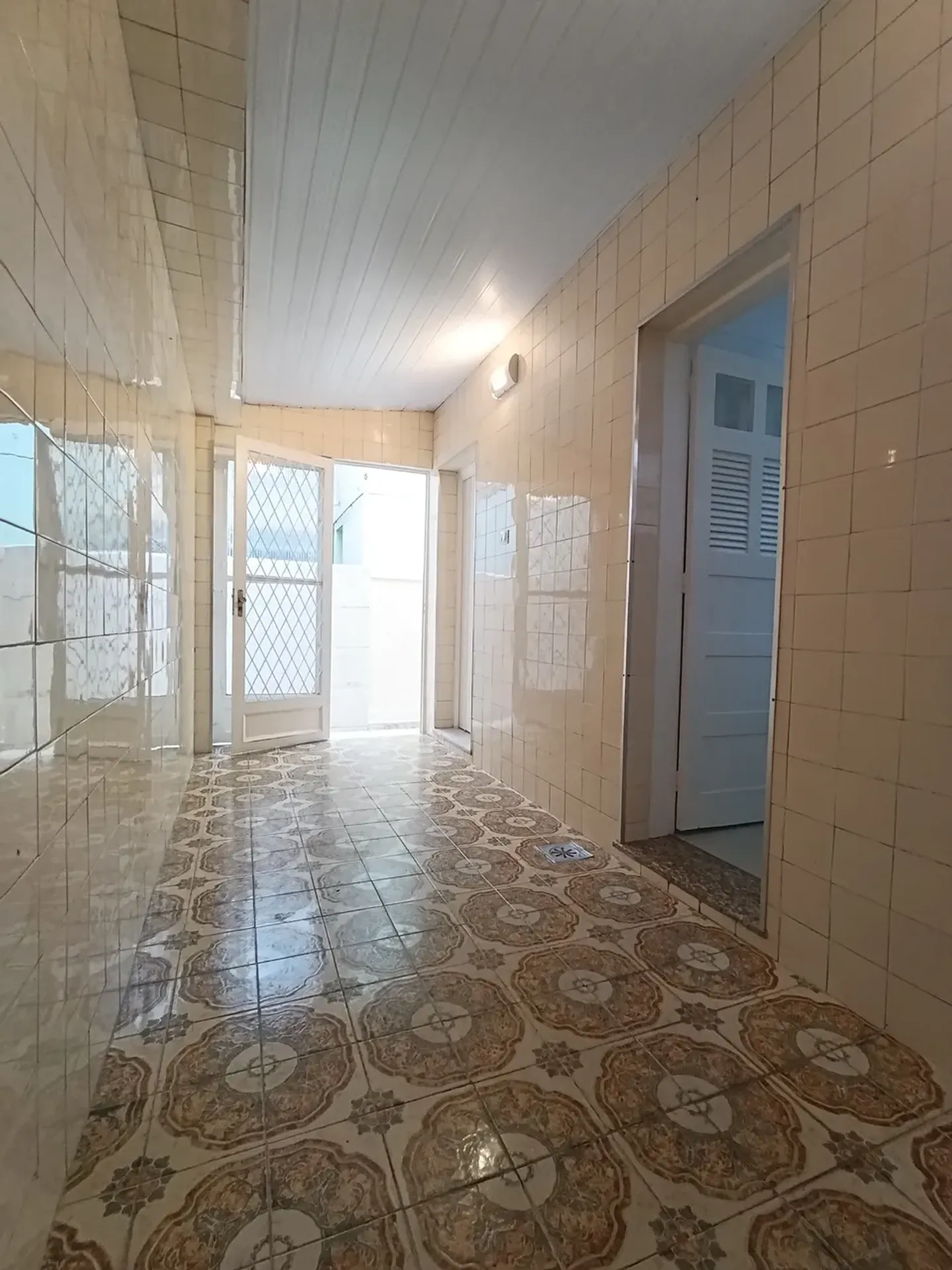 Washing machine in a 2-bedroom house, 82 m² — photo 49