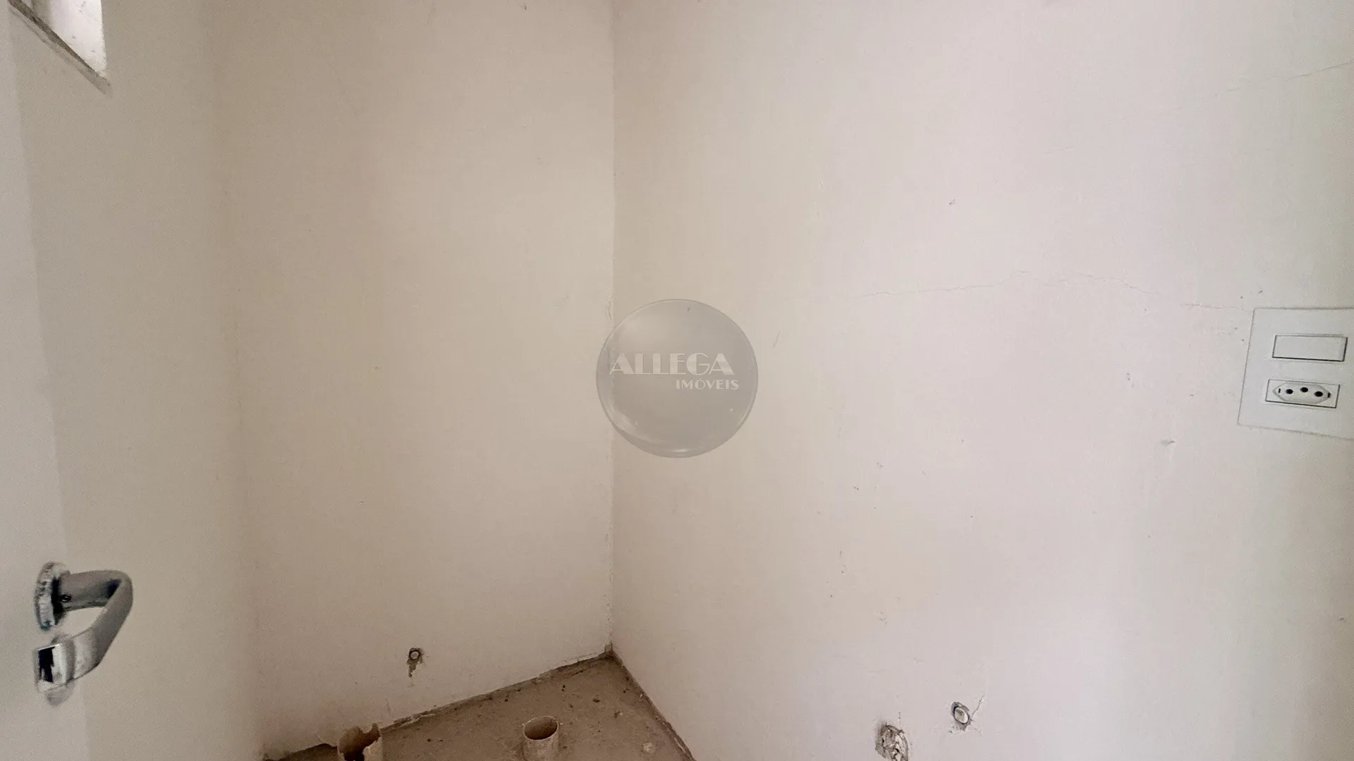 3-bedroom house, 1 with its own bathroom, 208 m², Curitiba — photo 22