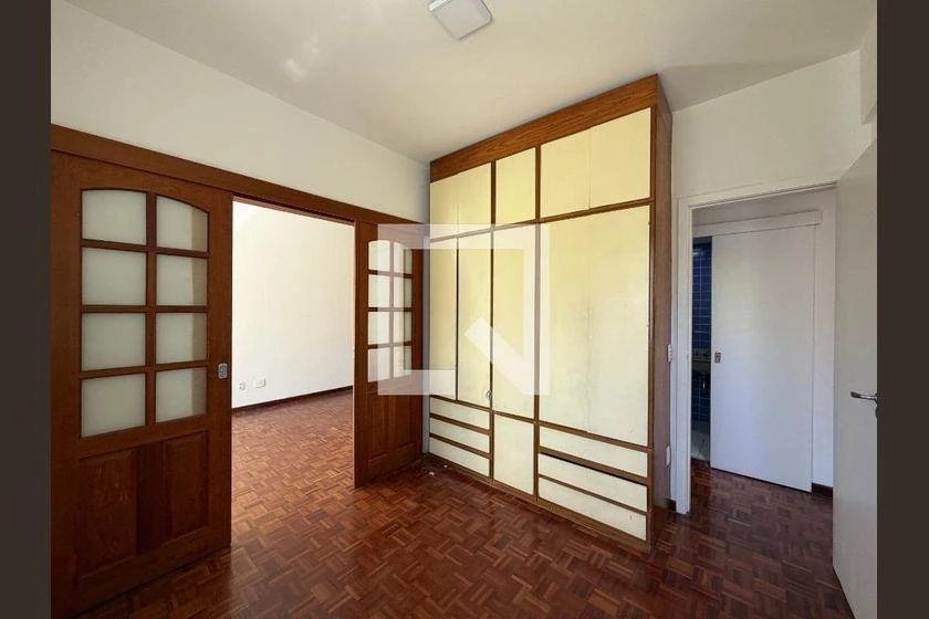 Apartamento de alquiler con 3 dormitorios y piscina exterior — photo 25