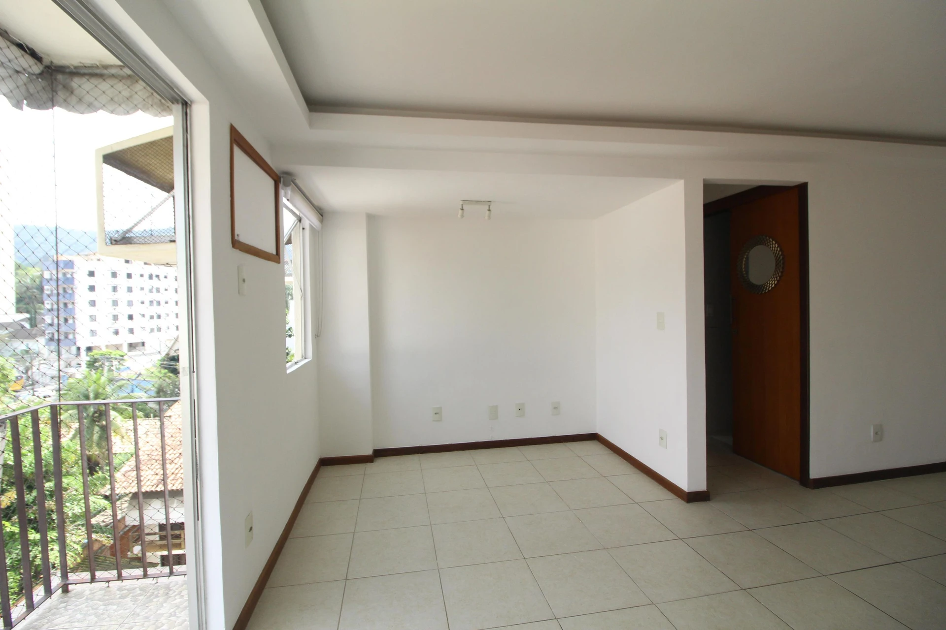2 quartos e vista para as montanhas: apartamento de 65 m² — photo 9