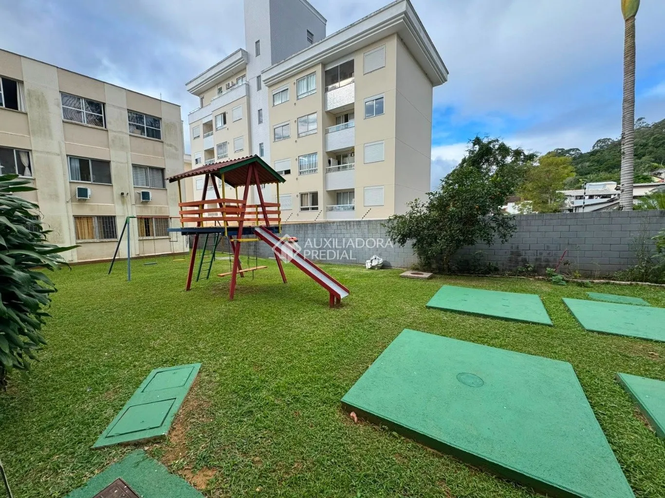 1-bedroom apartment with 67 m² and ceramic tile — photo 2