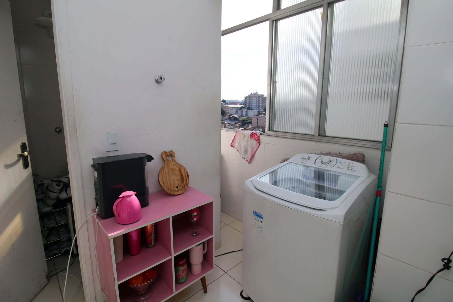 Apartamento de 2 dormitorios con balcón y acepta mascotas — photo 8