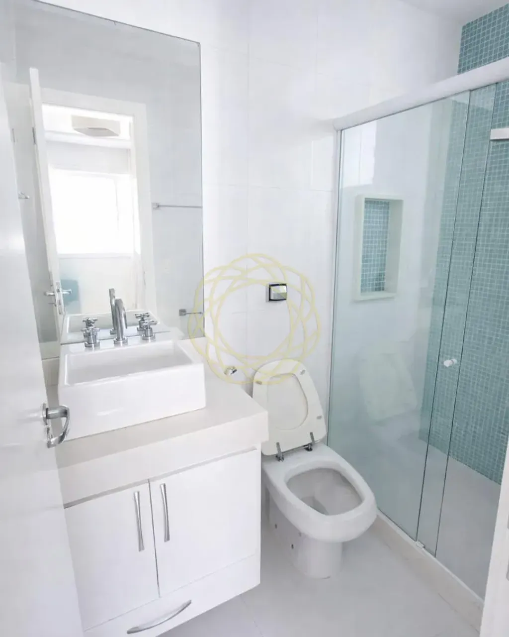 Будинок на 5 спалень і 5 ванних, 350 м² — photo 4