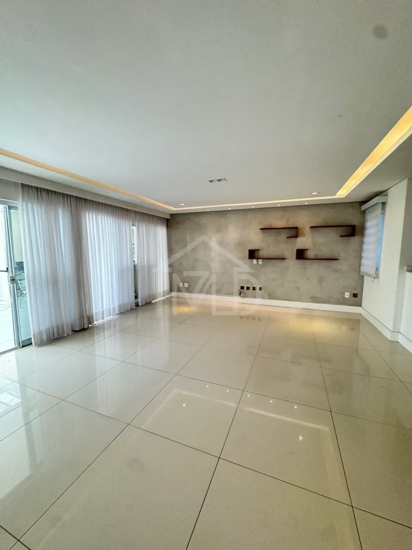House 390 m² with 5 bedrooms and an open-plan kitchen — photo 23