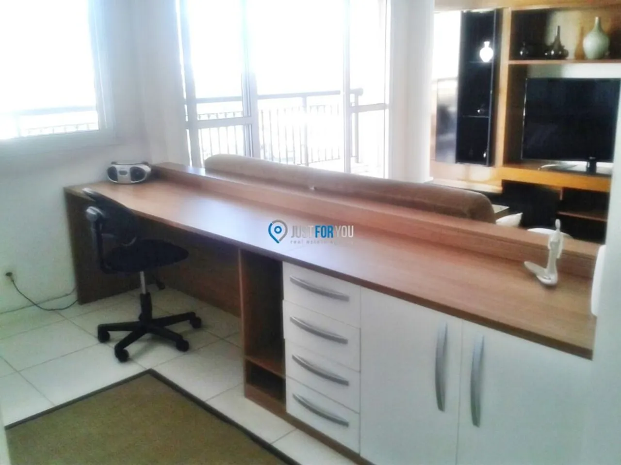 Rental apartment with balcony, 2 bedrooms and 2 bathrooms — photo 15