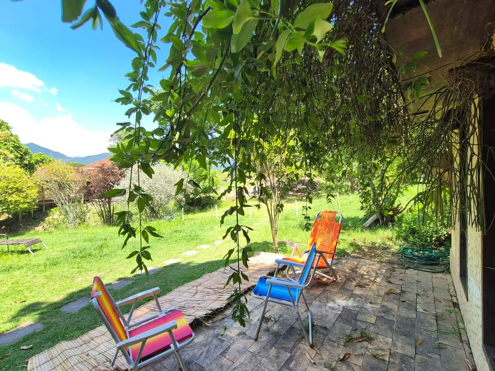 Furnished house, 2100 m², with a grill on the balcony — photo 45