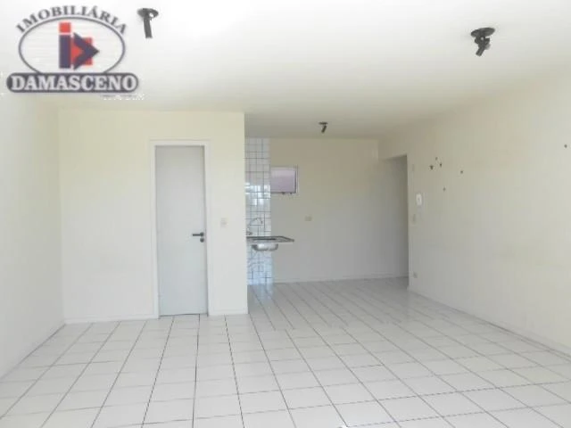 56 m² apartment with 1 bedroom and a balcony — photo 7