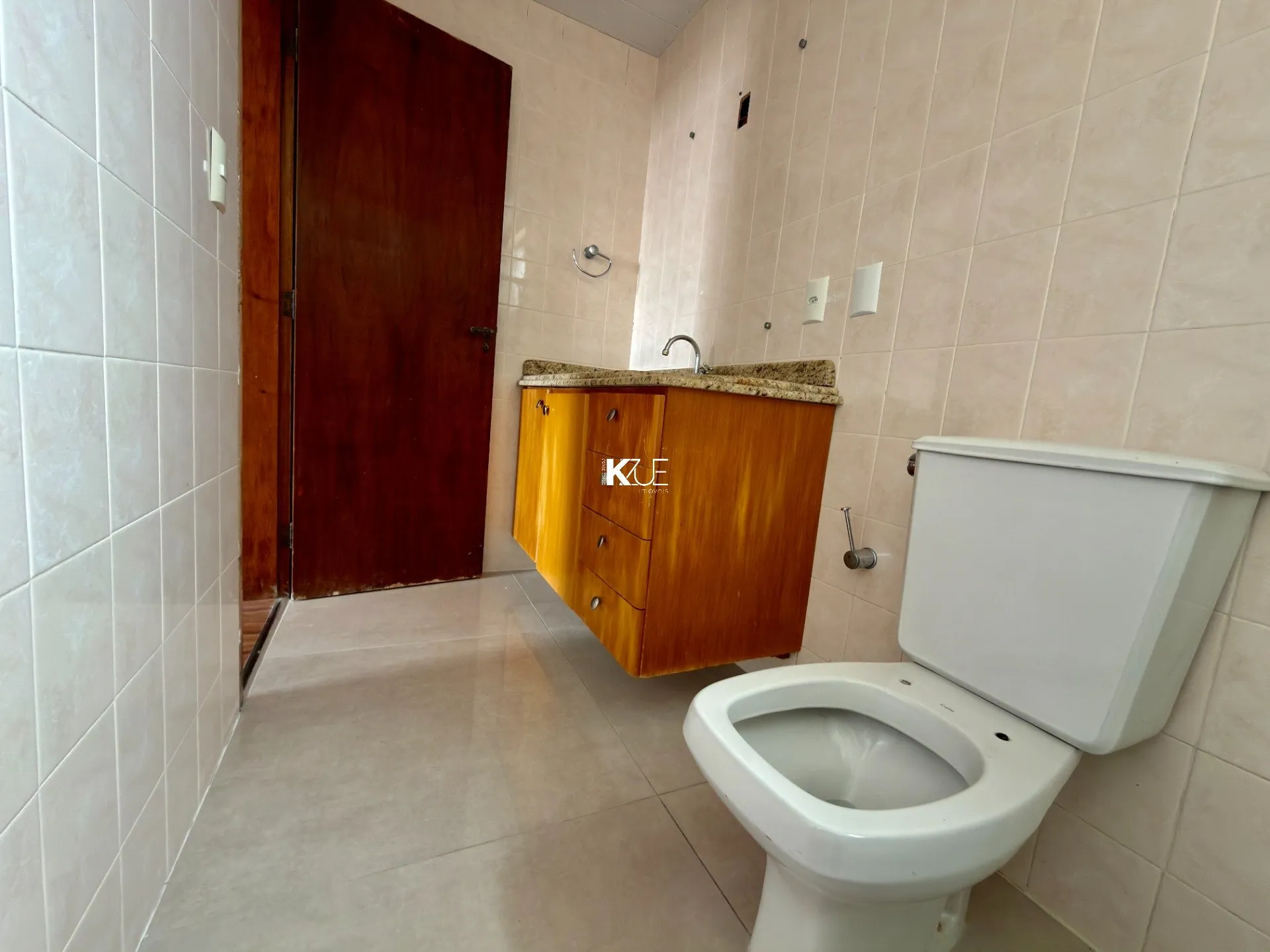Furnished apartment with 4 bedrooms and 4 baths, 190 m² — photo 18