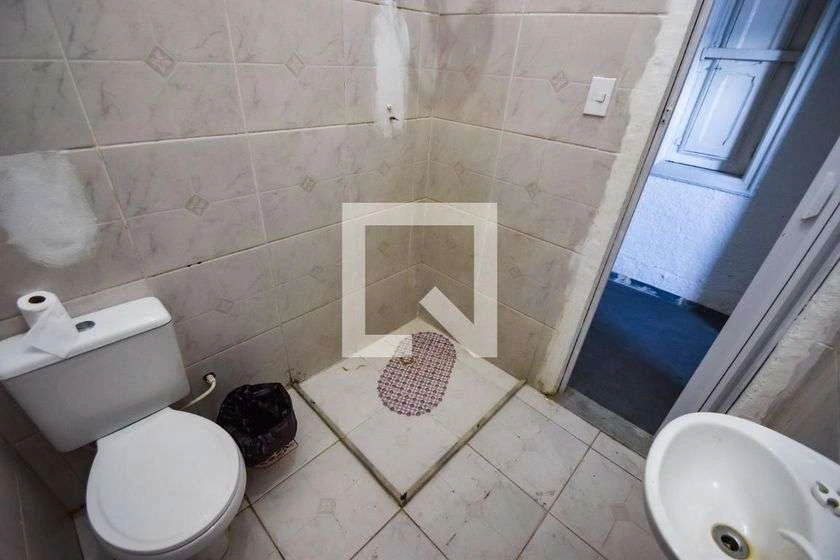 Дом с 4 спальнями, 3 парковками и частным садом — photo 28