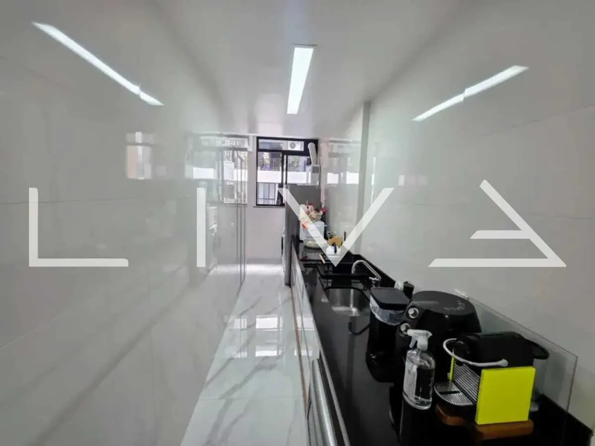 Departamento de 2 dormitorios con ventanales de piso a techo — photo 2