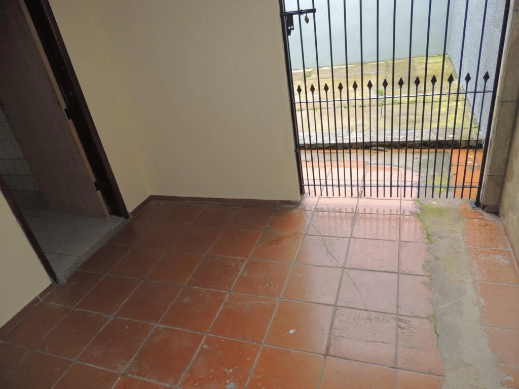House, 110 m², with a grill on the balcony — photo 18