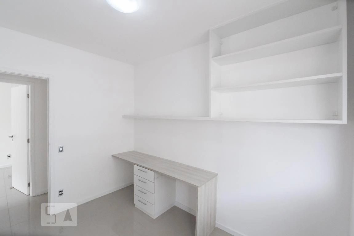Квартира з 3 спальнями та робочим місцем — photo 12