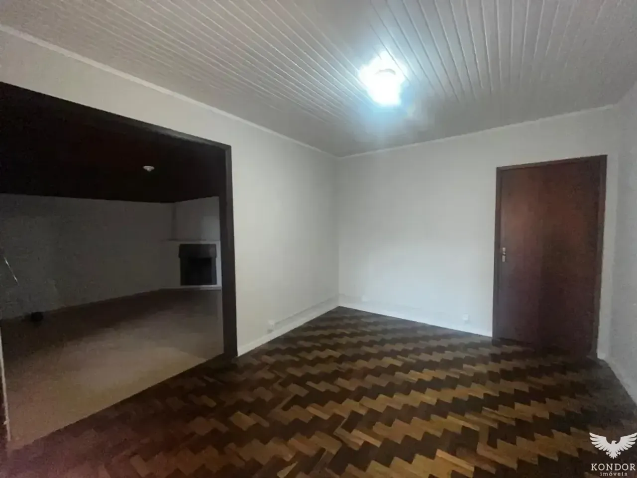 Single-level house with 220 m², 3 bedrooms and BBQ — photo 5