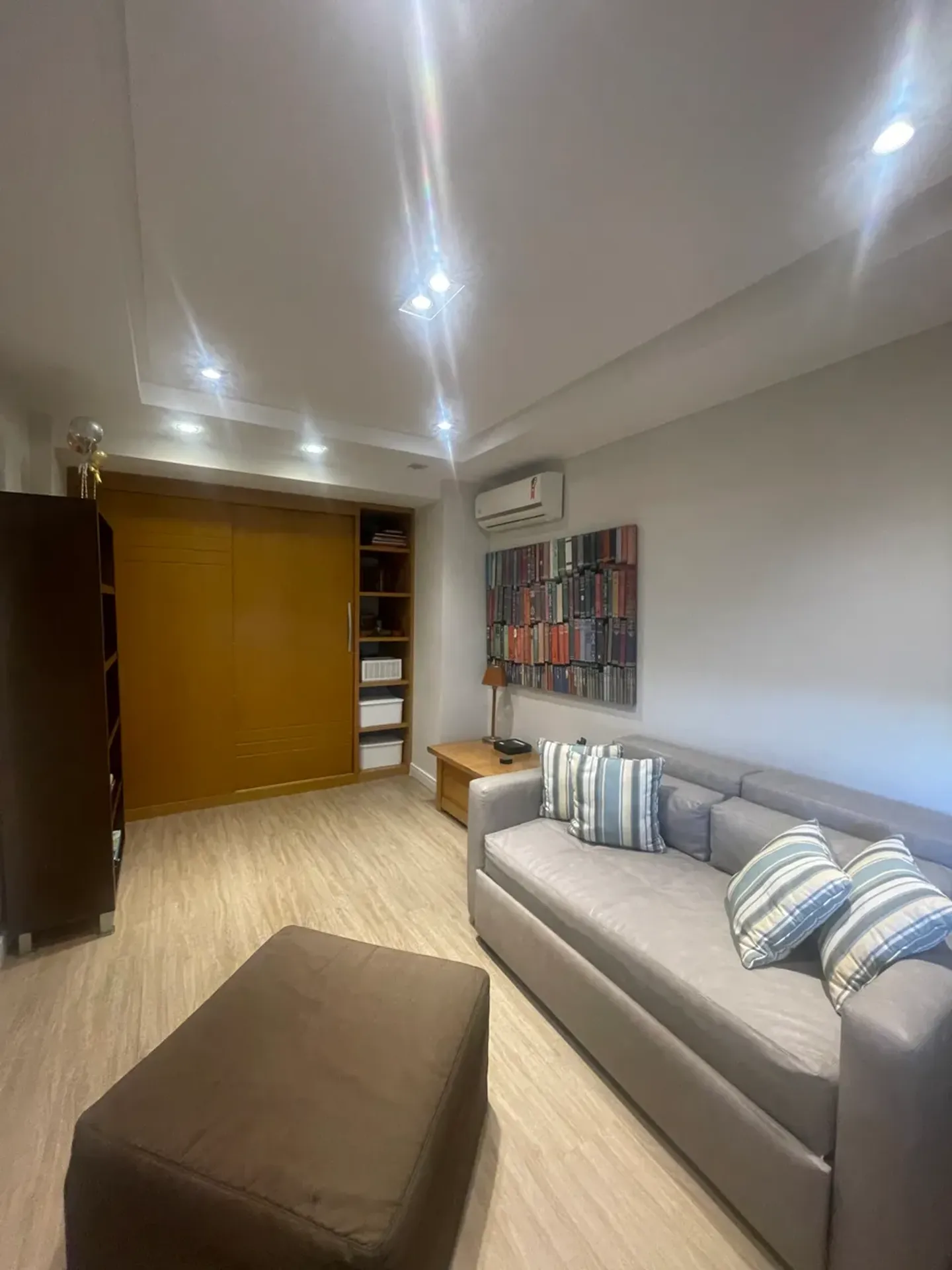 Furnished apartment with 4 bedrooms and 4 bathrooms — photo 27