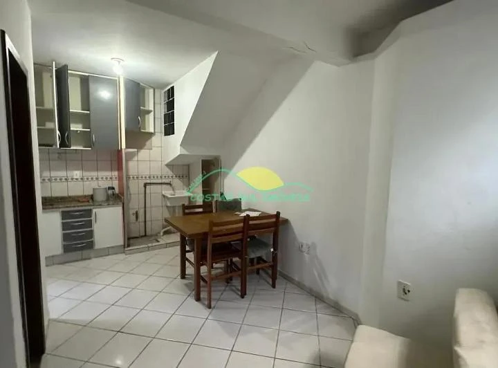 Furnished 30 m² studio with open-plan gas kitchen — photo 8