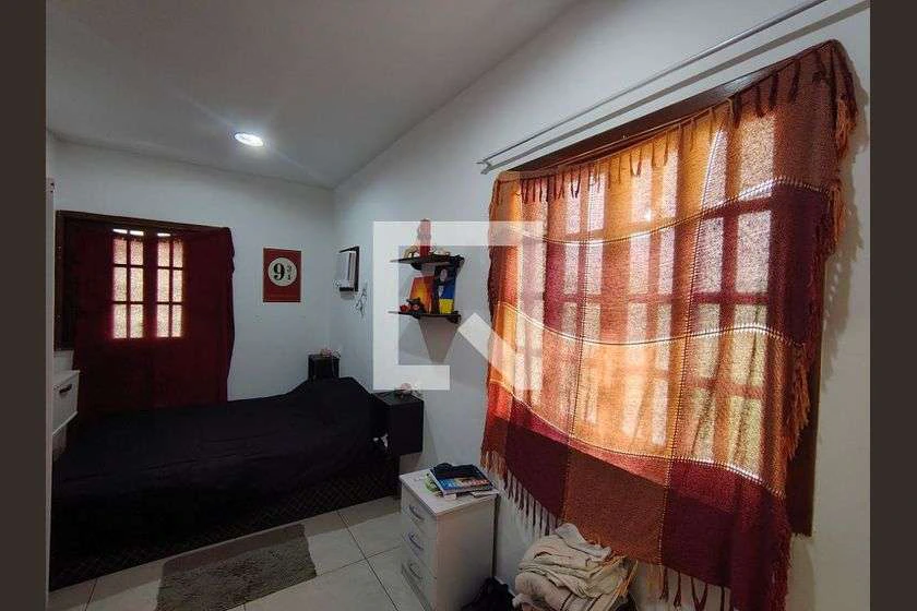 Furnished house with 5 bedrooms and 631 m² — photo 14