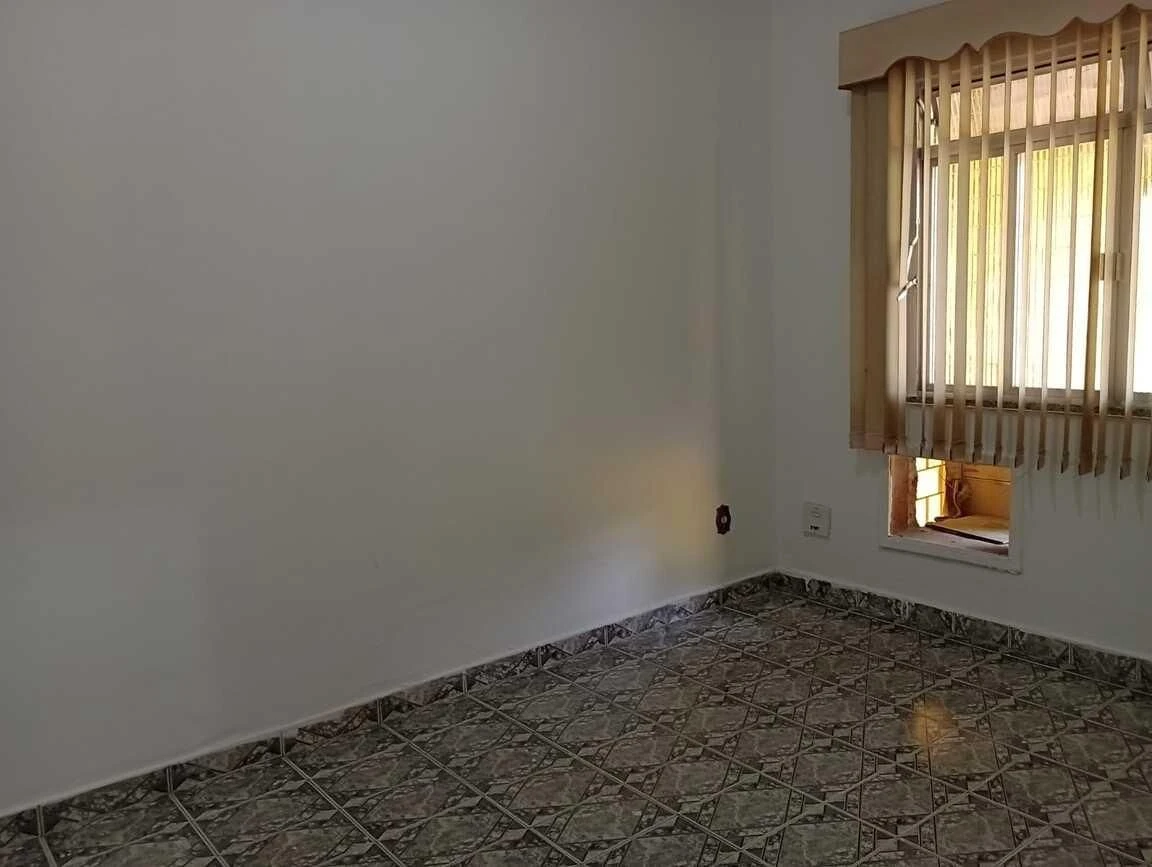 Unfurnished apartment with 2 bedrooms and 1 bathroom — photo 7
