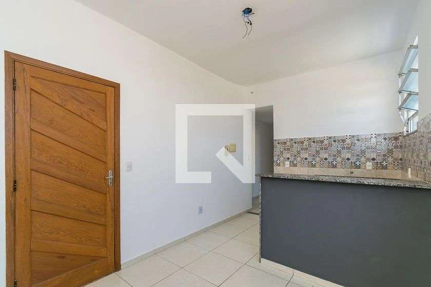 2-bedroom apartment of 40 m² with mountain-view windows — photo 4