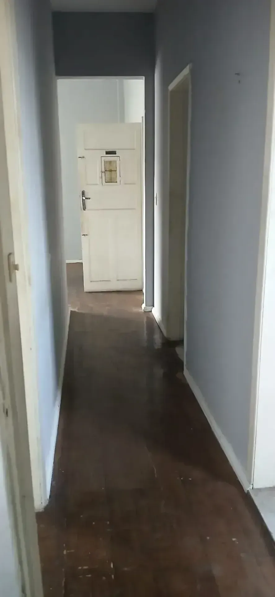 Apartment with 2 bedrooms and 1 bathroom, no parking