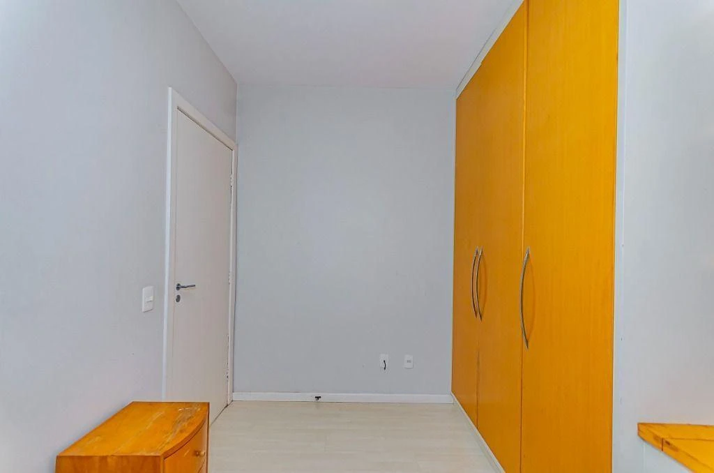 3-bedroom apartment with a washing machine in Curitiba — photo 33