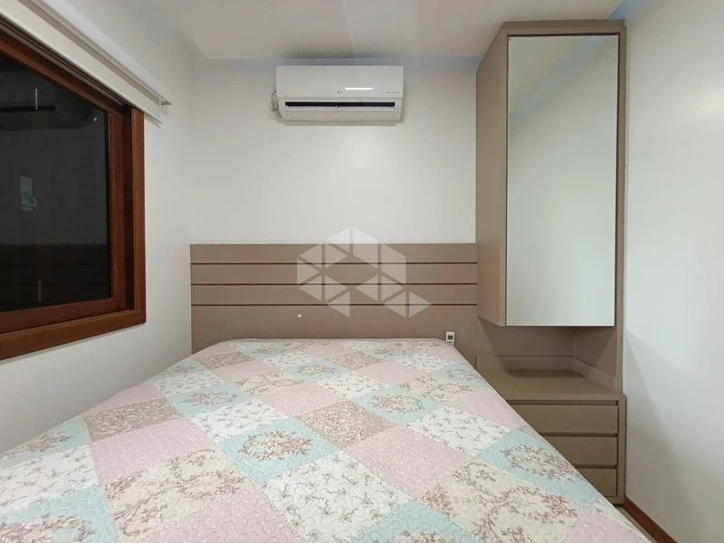 Casa de 3 dormitorios con balcón gourmet en Florianópolis — photo 40