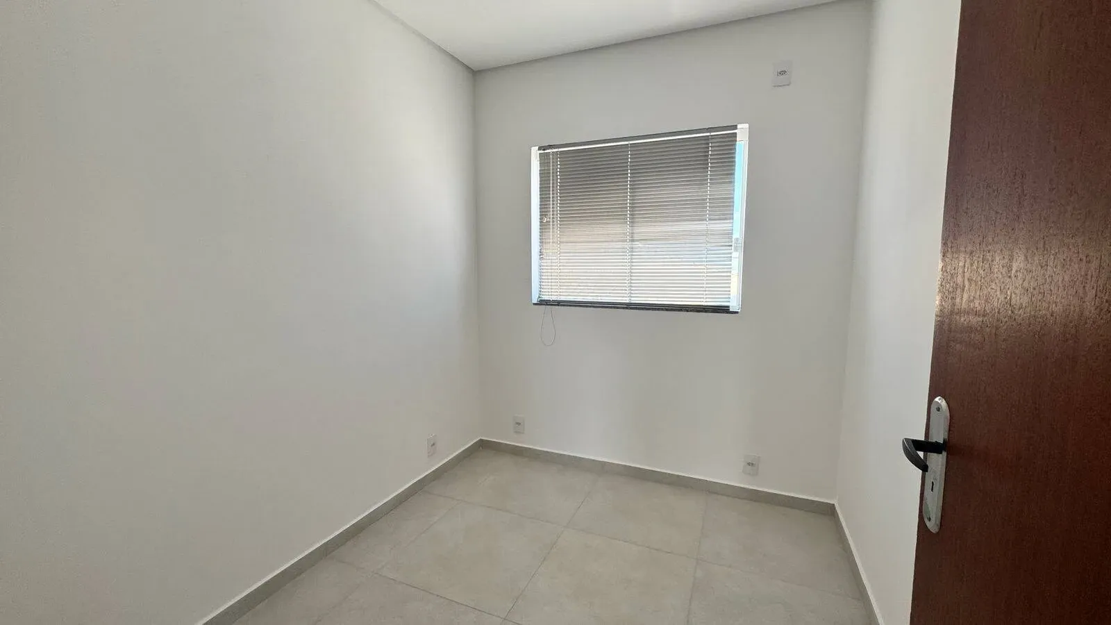 65 m² apartment with 2 bedrooms and a parking spot — photo 7