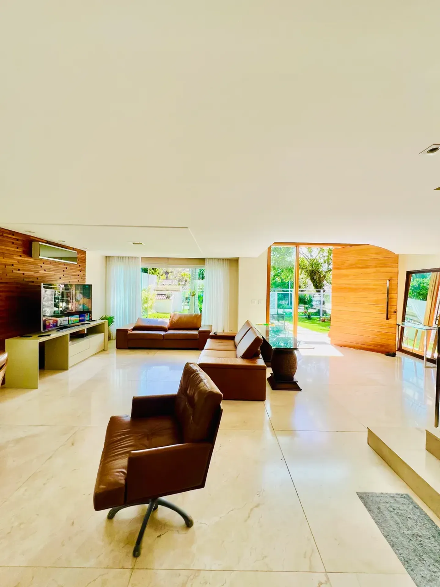Casa mobiliada com 5 suítes e 640 m² — photo 25