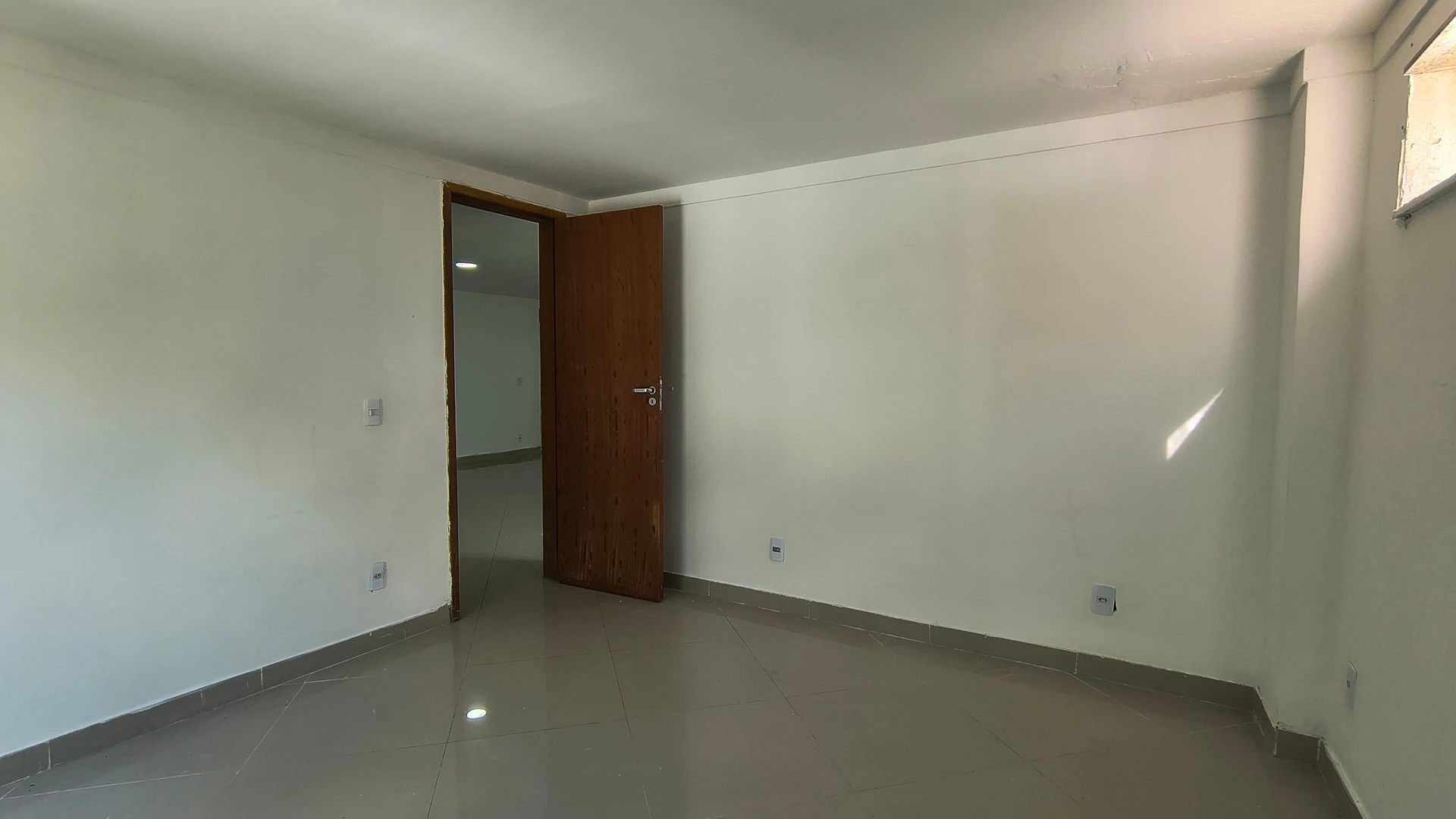 2-bedroom apartment with a mountain view in Rio de Janeiro — photo 17