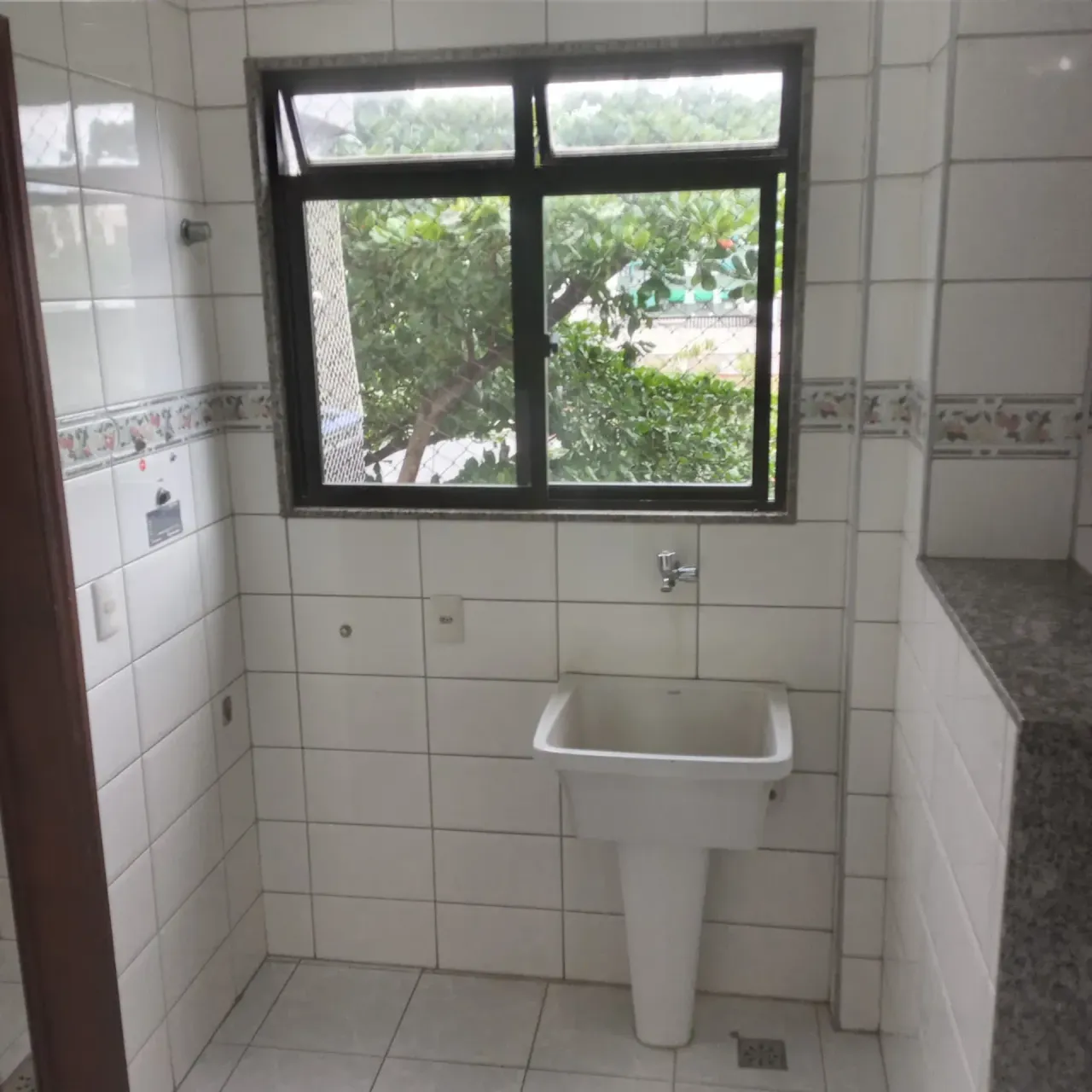 Apartamento com box de vidro no banheiro e 1 vaga — photo 20
