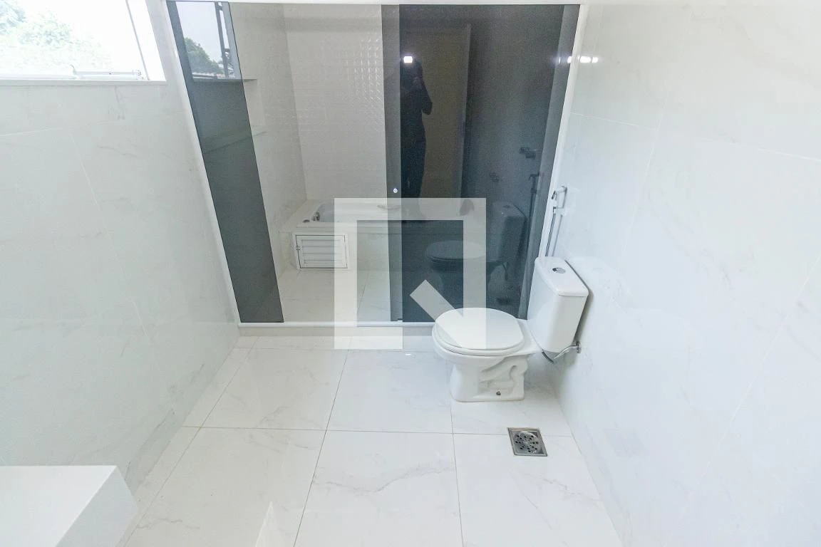 420 m² house with a jacuzzi and a private pool — photo 44