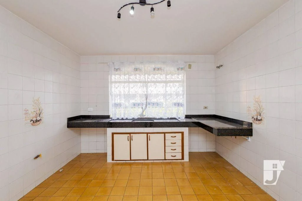 Будинок 239 м² з пральною машиною та робочим місцем — photo 3